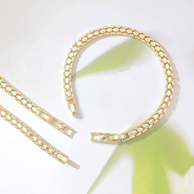 🎉 2026 Sale — Over 13,000 Sold! 💞 Women's Elegant Gold Color Chain Bracelet